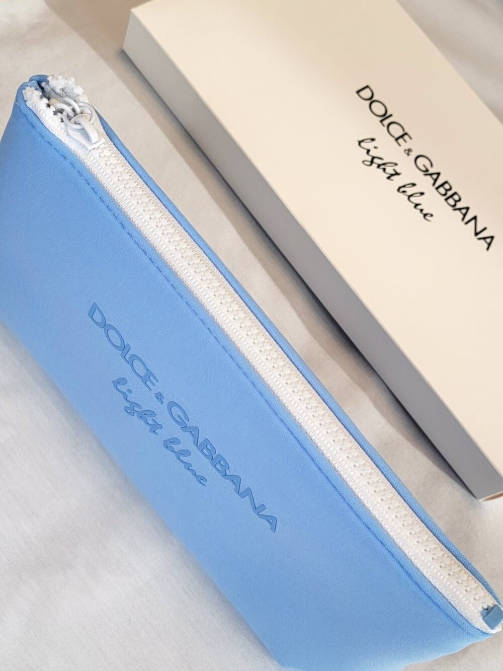 Dolce & Gabbana Light Blue Travel Pouch - Picture 3 of 6